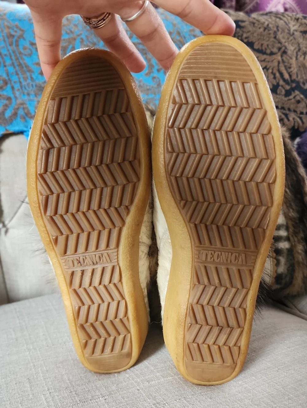 Tecnica Tan and Cream 80’s Ski Fur Winter Boots with Patterned Shaft size 38.